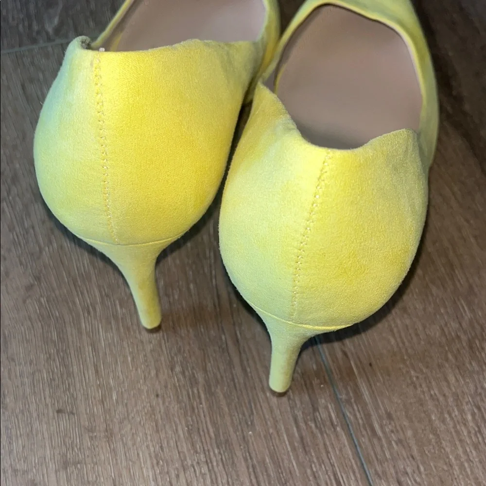 NWOB! Kelly & Katie Bright Yellow Suede Heels